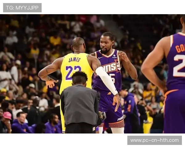 史诗级对决：杜兰特vs詹姆斯，谁是更强的“赛场王者”？